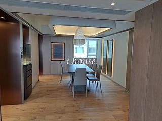 Stubbs Road - Villa Monte Rosa 02