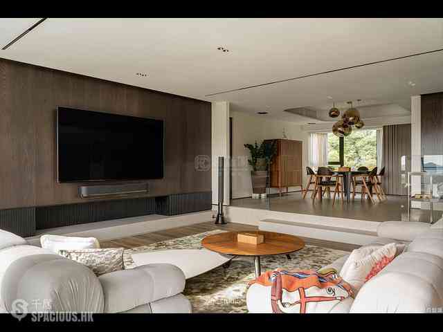 Repulse Bay - Grand Garden Block 1 01