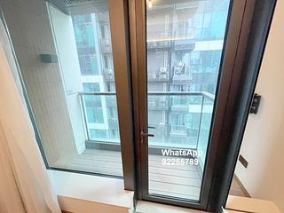 Sai Ying Pun - One・Artlane 04