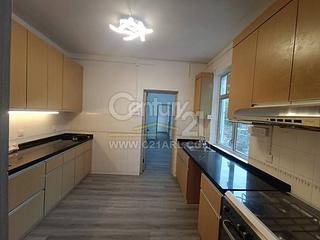 Stubbs Road - Evergreen Villa 18