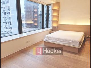 Mid Levels Central - Gramercy 03