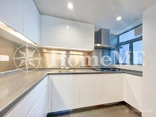 Mid Levels West - 80 Robinson Road 12