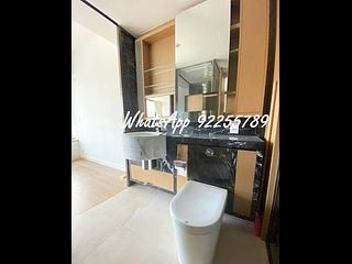 Mid Levels Central - Gramercy 05
