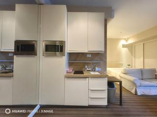 Wan Chai - J Residence 05