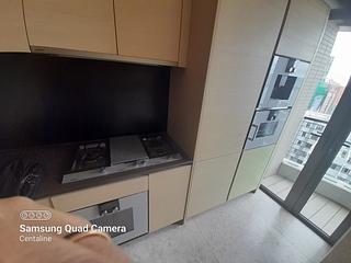 Mid Levels Central - Arezzo 13