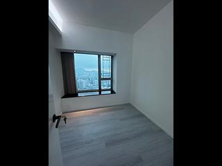 West Kowloon - Sorrento Phase 2 Block 2 06