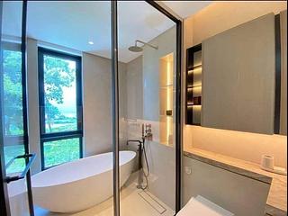 Tai Po - Villa Lucca 10