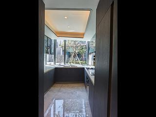 Gold Coast / So Kwun Wat - Le Pont 02