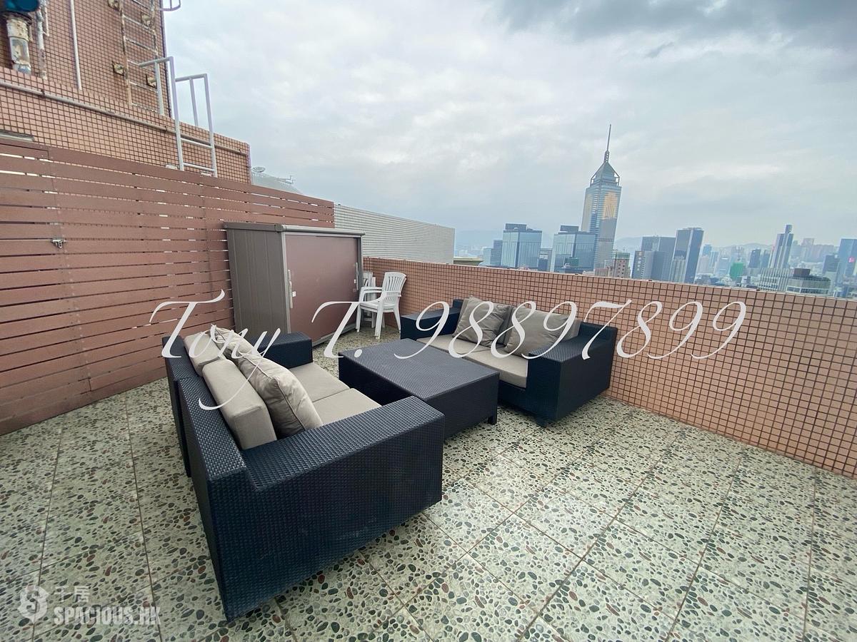 Wan Chai - Royal Court 01