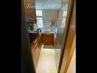 Wan Chai - Royal Court 10
