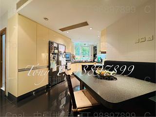 Mid Levels Central - Tregunter Block 1 20