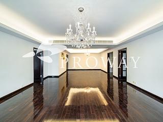 Mid Levels Central - Wealthy Heights 04