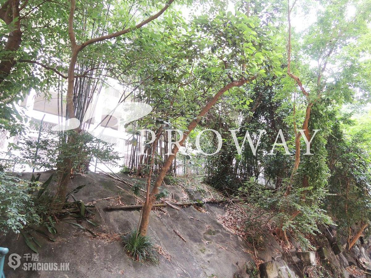 Mid Levels West - Woodland Gardens 01