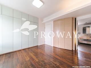 Mid Levels Central - Birchwood Place 06