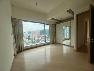 Ap Lei Chau - Larvotto 02