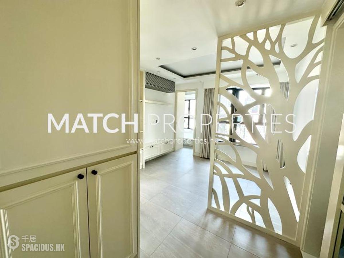 Sheung Wan - The Bellevue Place 01