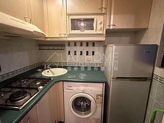 Sheung Wan - The Bellevue Place 04