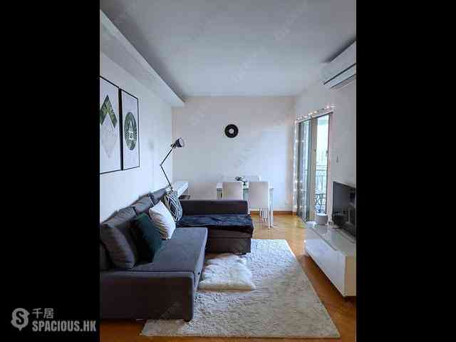 Wan Chai - The Zenith 01
