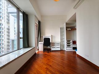 Wan Chai - The Avenue 04