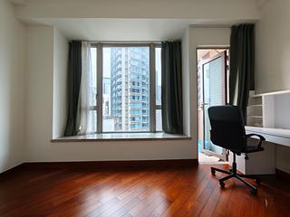 Wan Chai - The Avenue 12