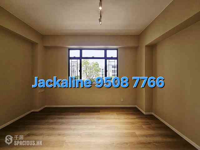 Beacon Hill - Eastbourne Court 03