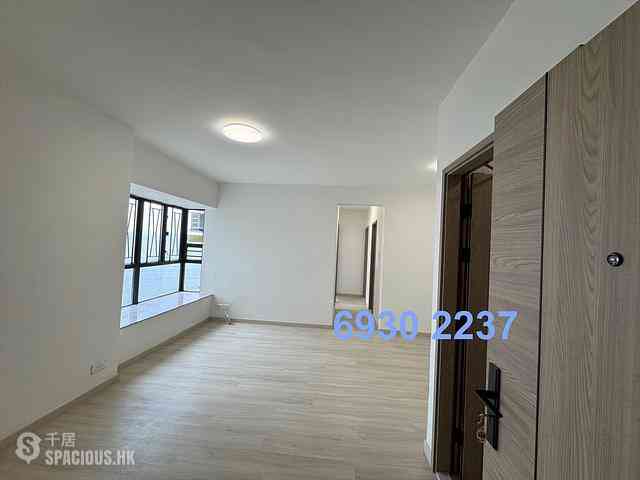 Kennedy Town - Centenary Mansion 01