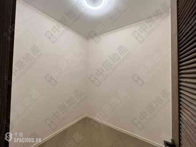 Clear Water Bay - Mount Pavilia Block 12 05