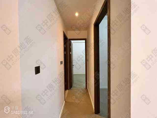 Clear Water Bay - Mount Pavilia Block 12 07