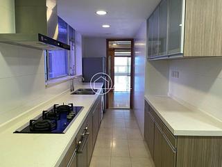 Stubbs Road - Evergreen Villa 03
