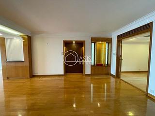 Stubbs Road - Evergreen Villa 04
