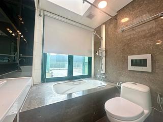 Discovery Bay - Discovery Bay Phase 13 Chianti 06