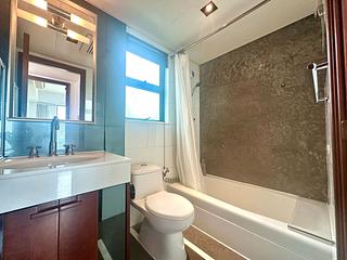Discovery Bay - Discovery Bay Phase 13 Chianti 07