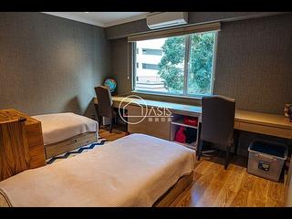 Pok Fu Lam - Scenic Villas 04
