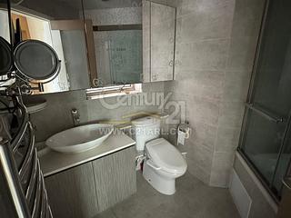 West Kowloon - Sorrento Phase 2 Block 2 04