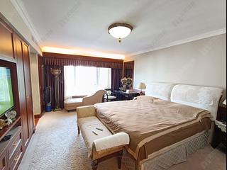 Mid Levels Central - Garden Terrace 10
