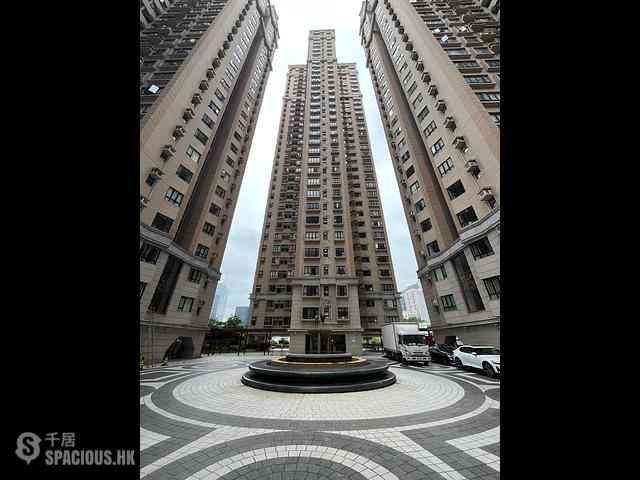 Mid Levels Central - Robinson Heights Block 3 01