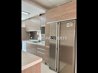 Tai Hang - Winway Court 05