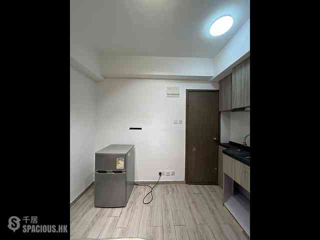 Tsim Sha Tsui - Long Kee Mansion 02