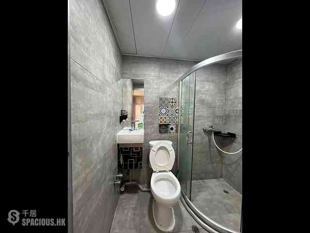 Tsim Sha Tsui - Long Kee Mansion 05