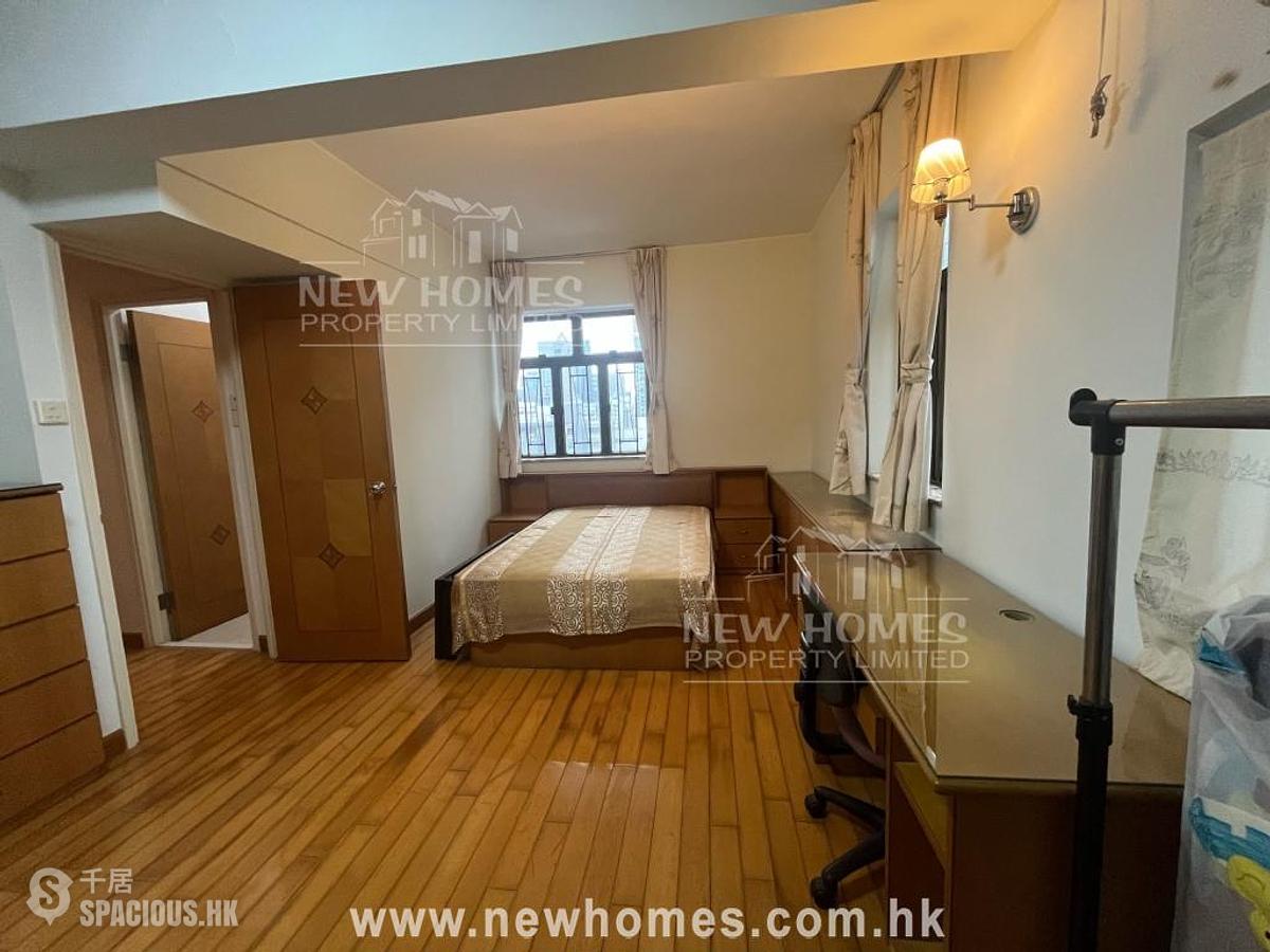 Stubbs Road - Miramar Villa 01