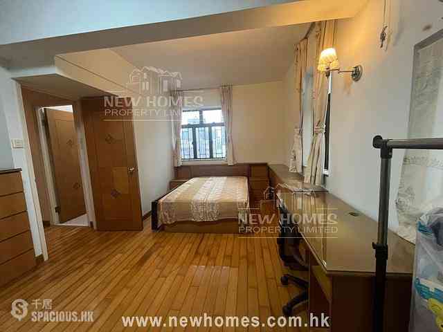 Stubbs Road - Miramar Villa 01