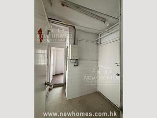 Stubbs Road - Evergreen Villa 06