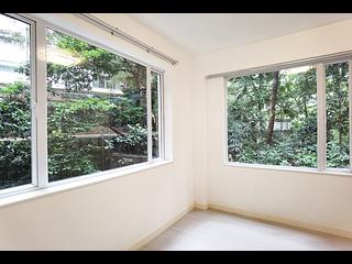 Mid Levels West - Kiu Sen Court 04
