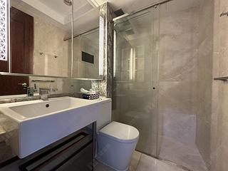 Wan Chai - The Avenue 17
