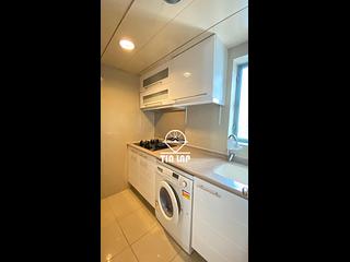 Sheung Wan - Queen's Terrace 03
