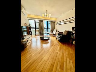 Mid Levels Central - The Grand Panorama Block 4 05