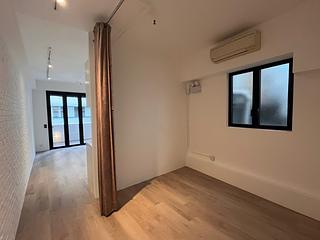 Soho - Kingearn Building 05