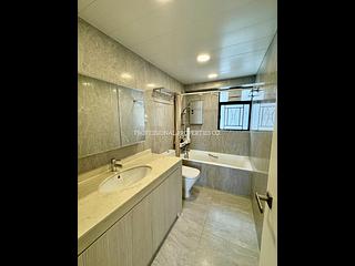 Mid Levels Central - The Grand Panorama Block 4 07