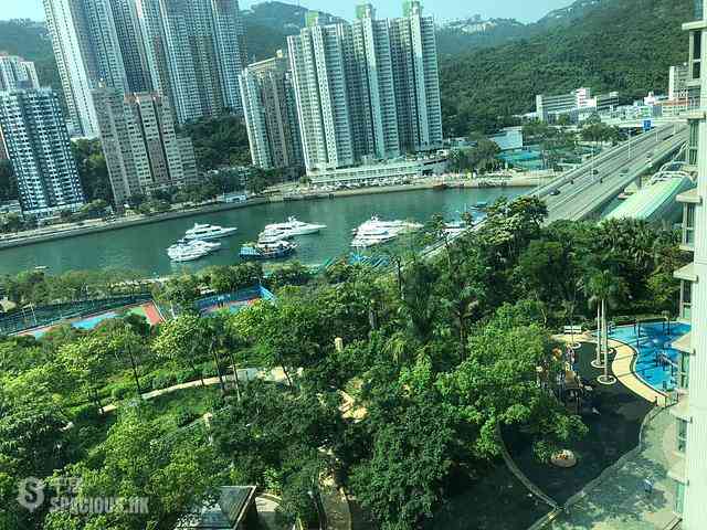 Ap Lei Chau - Sham Wan Towers Block 1 05