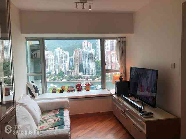 Ap Lei Chau - Sham Wan Towers Block 1 12